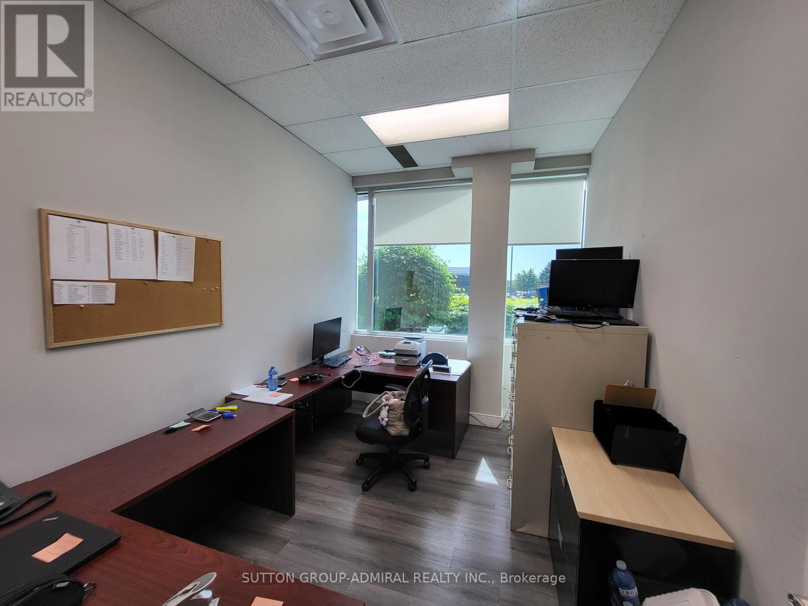102 - 385 Connie Crescent, Vaughan, Ontario  L4K 5R2 - Photo 6 - N13622576