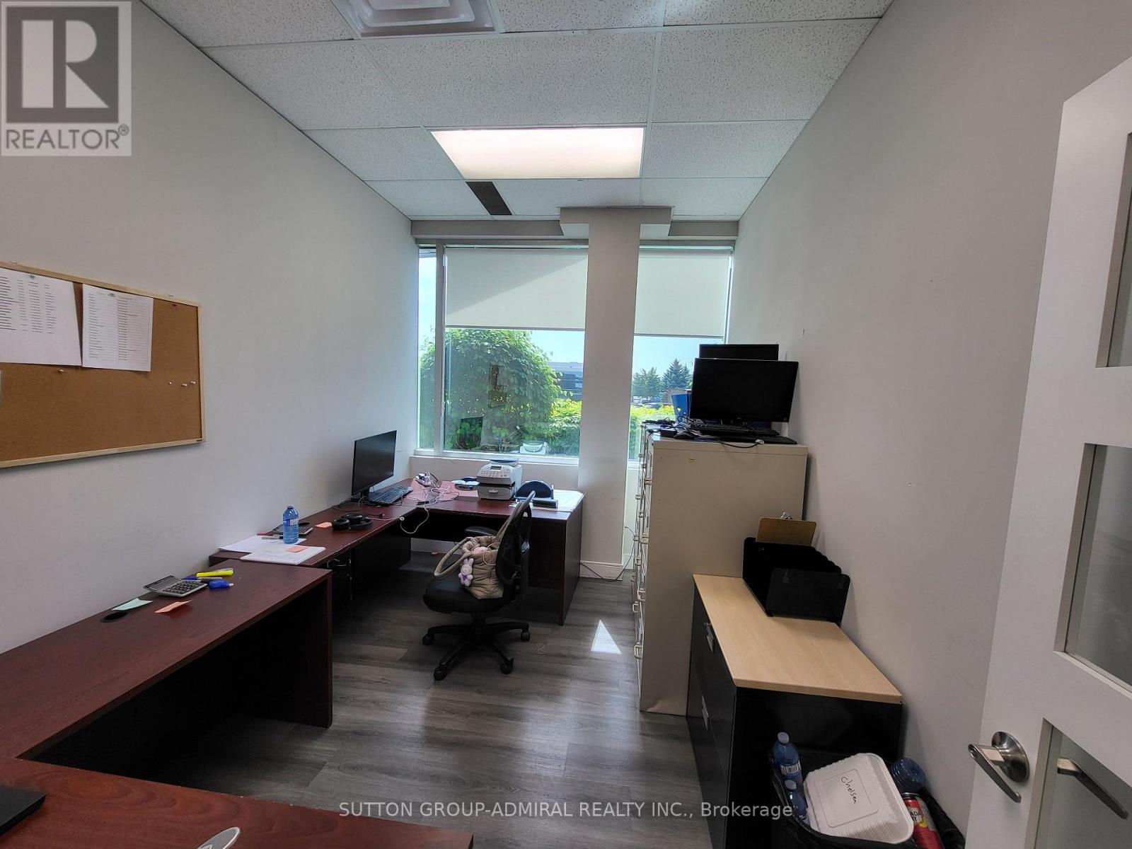 102 - 385 Connie Crescent, Vaughan, Ontario  L4K 5R2 - Photo 7 - N13622576