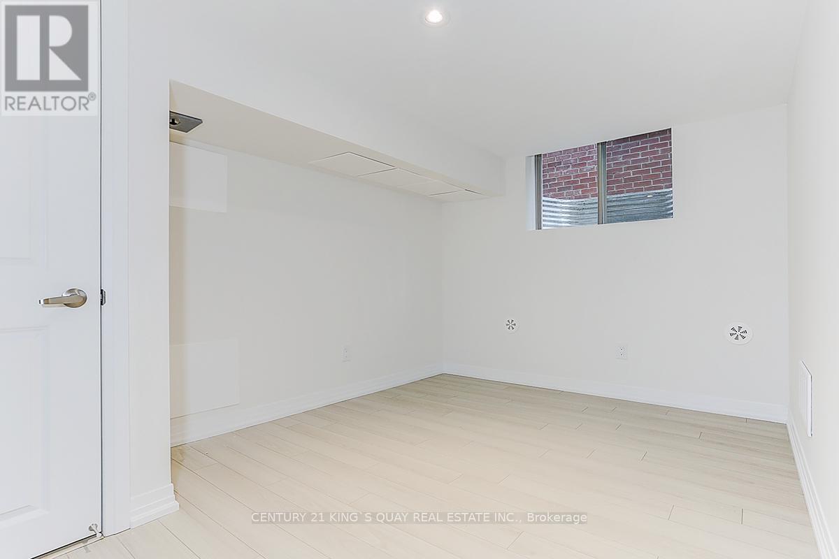 98 Carneros Way, Markham, Ontario  L6B 1R2 - Photo 10 - N13622658