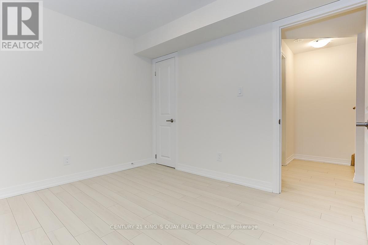 98 Carneros Way, Markham, Ontario  L6B 1R2 - Photo 14 - N13622658