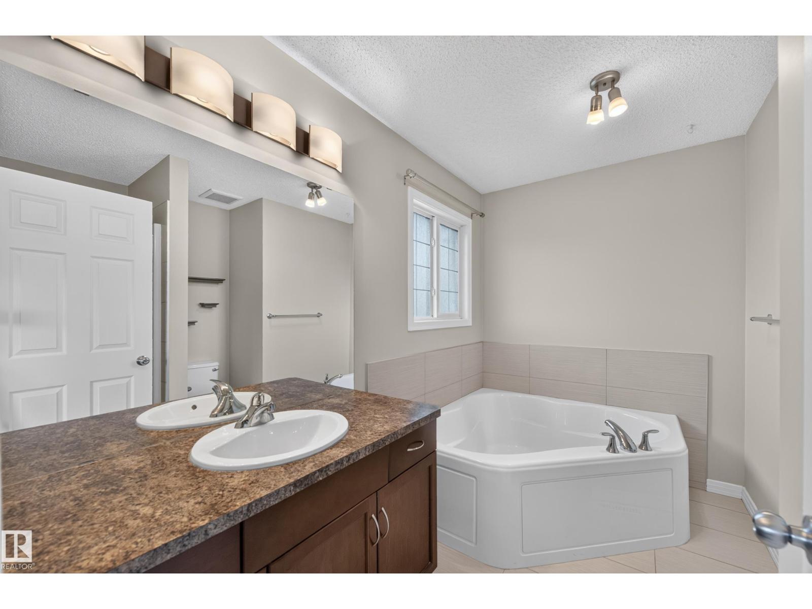 3906 6 St NW, Edmonton, Alberta  T6T 0T5 - Photo 48 - E4501423