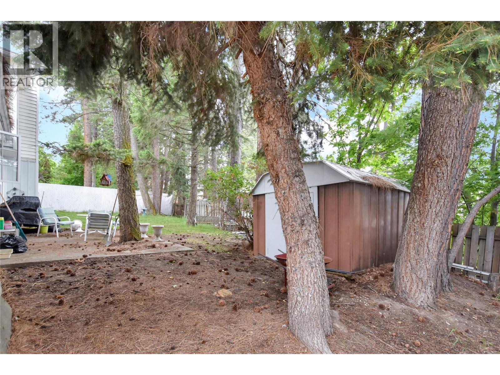 809 31st Ave S, Cranbrook, British Columbia  V1C 5J9 - Photo 31 - 10391133
