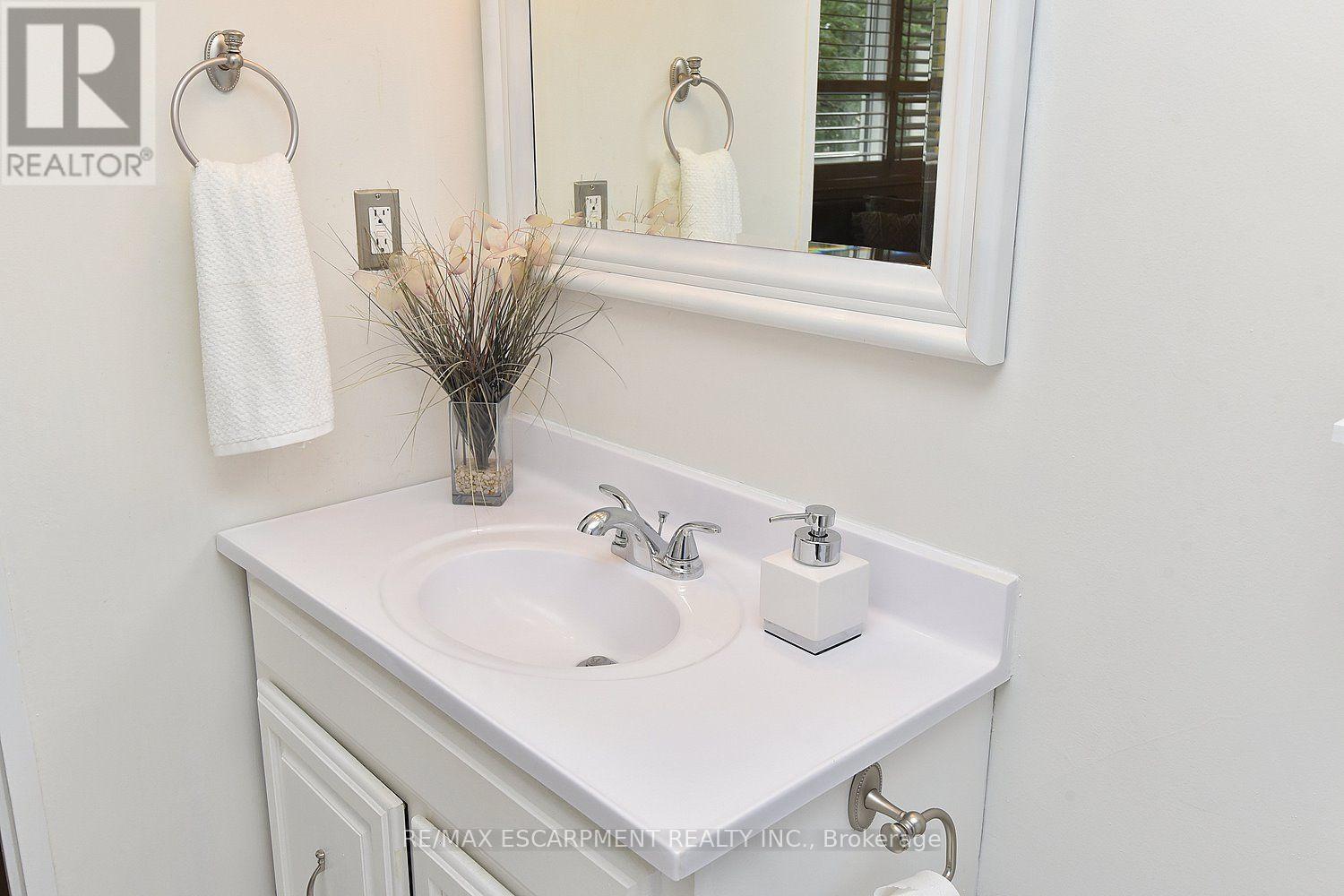 401 - 2263 Marine Drive, Oakville, Ontario  L6L 5K1 - Photo 20 - W13622582