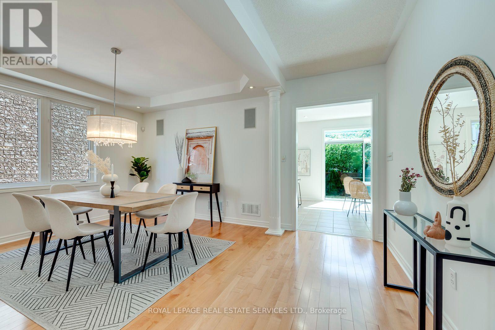 2116 Blackforest Crescent, Oakville, Ontario  L6M 4T6 - Photo 11 - W13622624