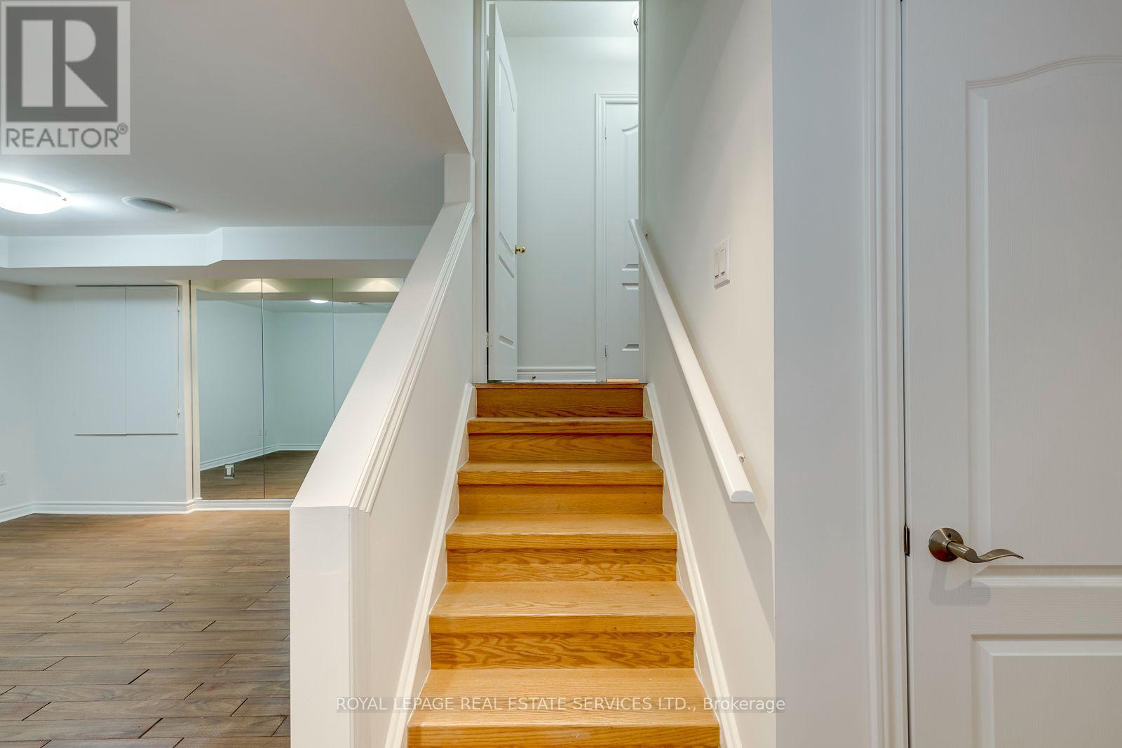 2116 Blackforest Crescent, Oakville, Ontario  L6M 4T6 - Photo 37 - W13622624