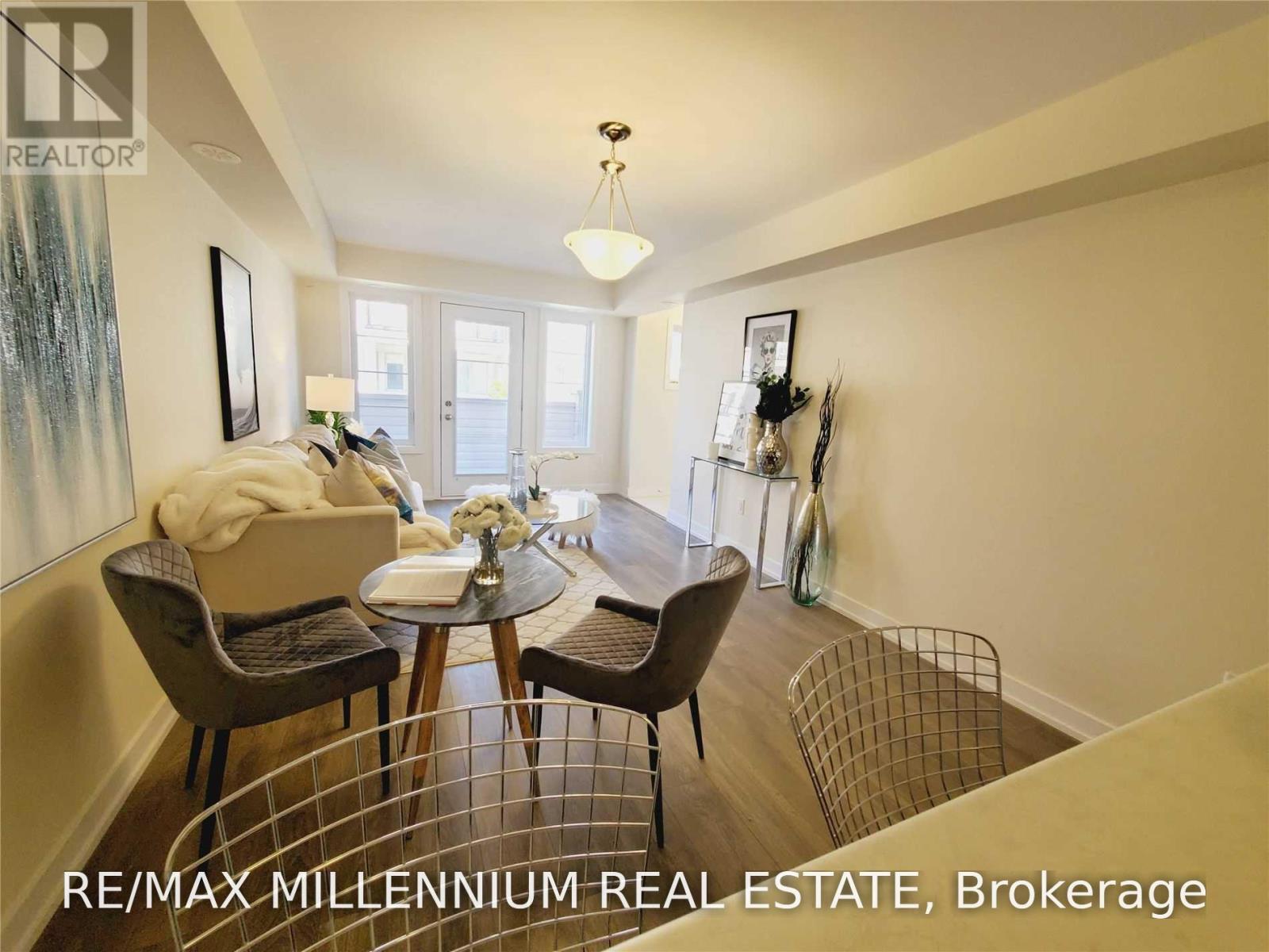 279 - 60 Parrotta Drive, Toronto, Ontario  M9M 0B4 - Photo 6 - W13622648