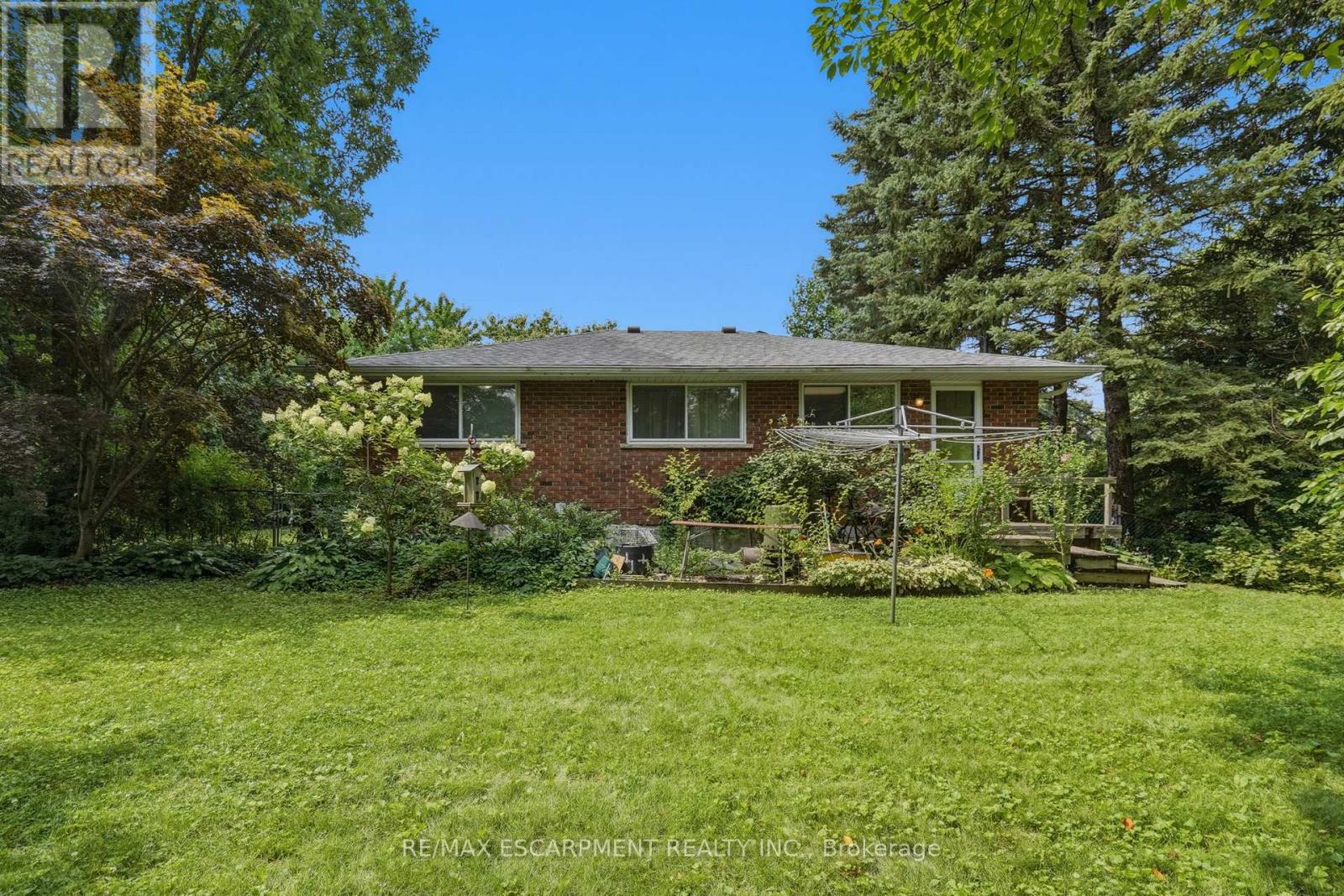 44 Mcdonald Court, Hamilton, Ontario  L9H 7C4 - Photo 24 - X13622506