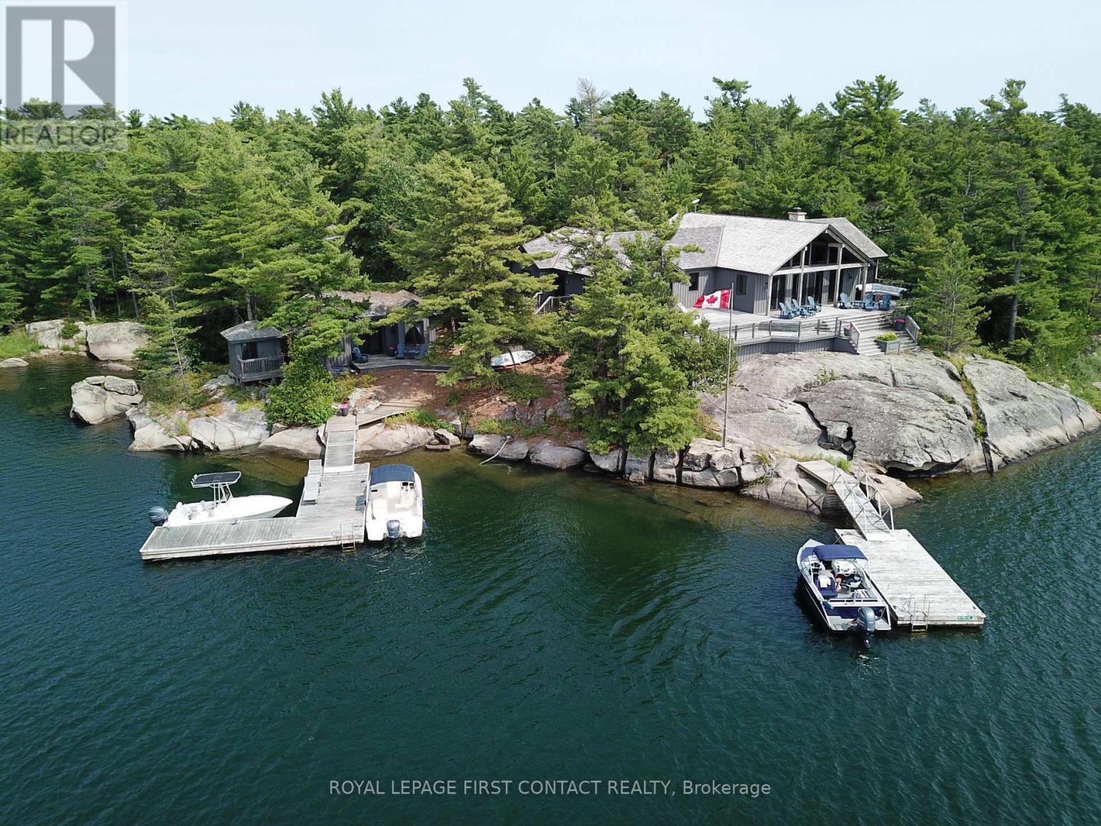 34 A150 ISLAND, The Archipelago, Ontario