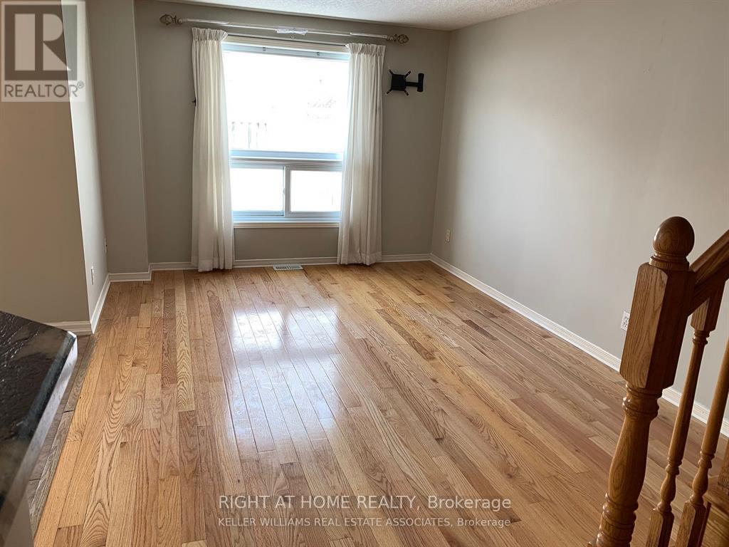 55 Activa Avenue, Kitchener, Ontario  N2E 3R3 - Photo 3 - X13622544
