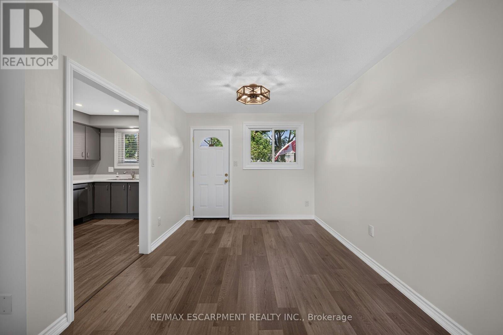 2 - 199 York Road, Hamilton, Ontario  L9H 1M9 - Photo 11 - X13622550