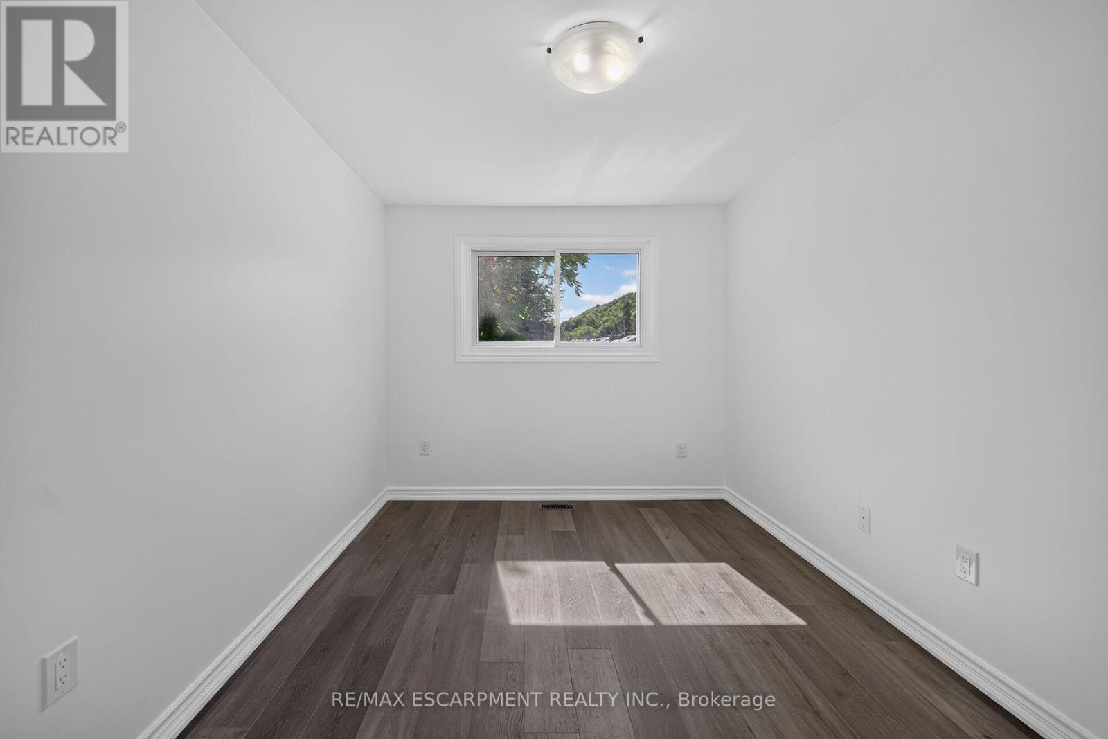 2 - 199 York Road, Hamilton, Ontario  L9H 1M9 - Photo 26 - X13622550