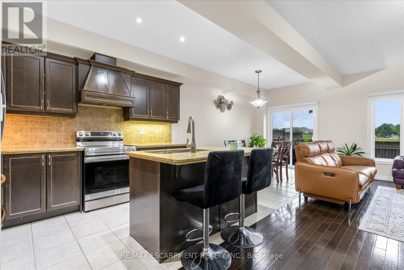 13 - 370 Stonehenge Drive, Hamilton, Ontario  L9K 0H9 - Photo 12 - X13622560