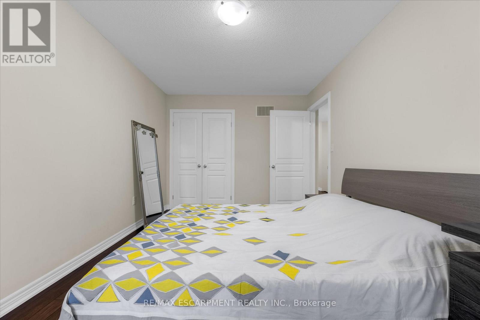 13 - 370 Stonehenge Drive, Hamilton, Ontario  L9K 0H9 - Photo 18 - X13622560