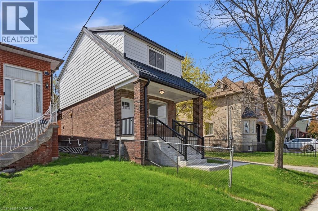 1049 Glencairn Avenue Unit# Main House Upper, North York, Ontario  M6B 2B1 - Photo 2 - 40829069
