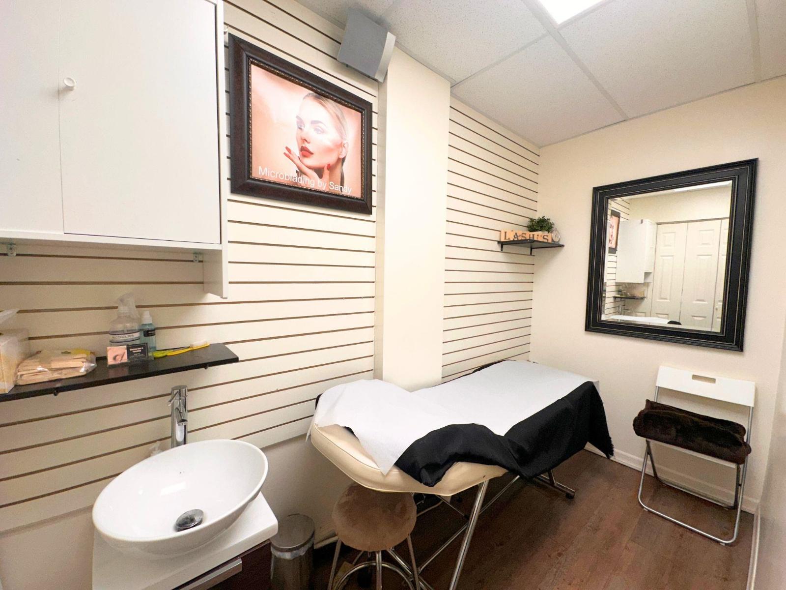 510 15355 24 Avenue, Surrey, British Columbia  V4A 2H9 - Photo 11 - C8080866