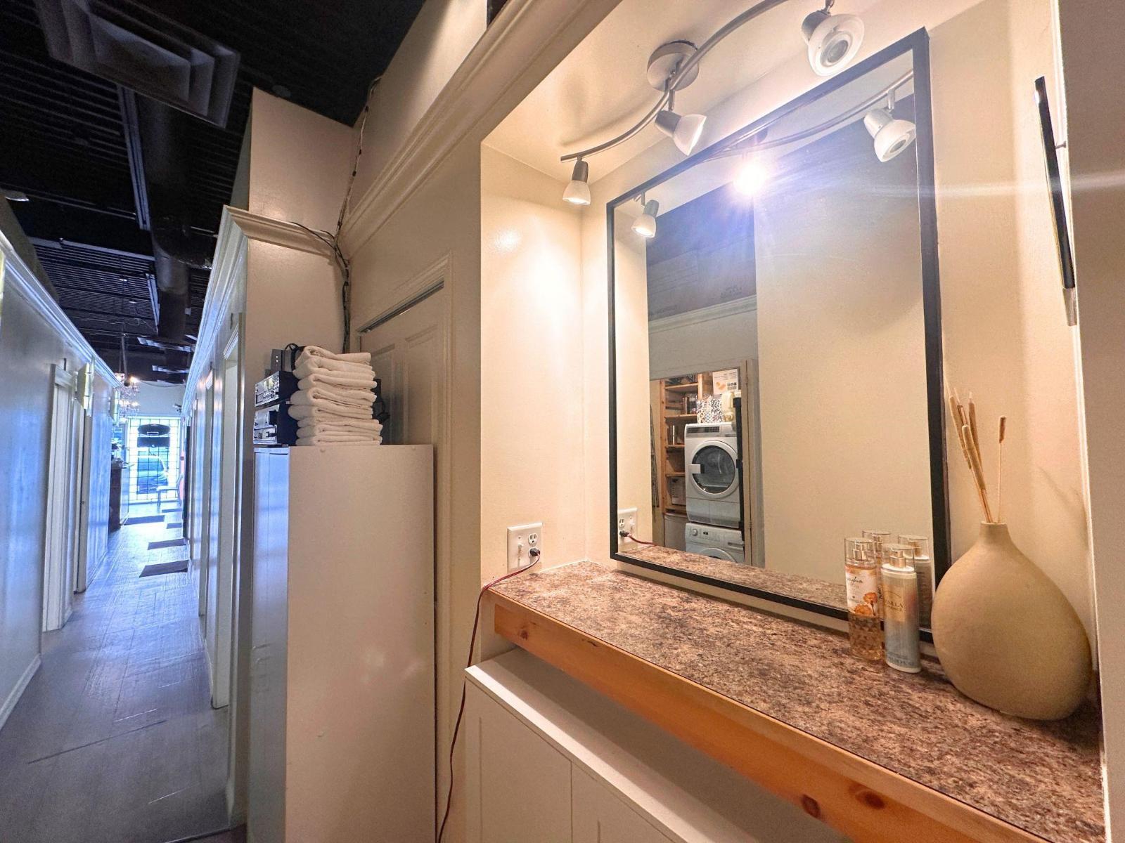 510 15355 24 Avenue, Surrey, British Columbia  V4A 2H9 - Photo 9 - C8080866