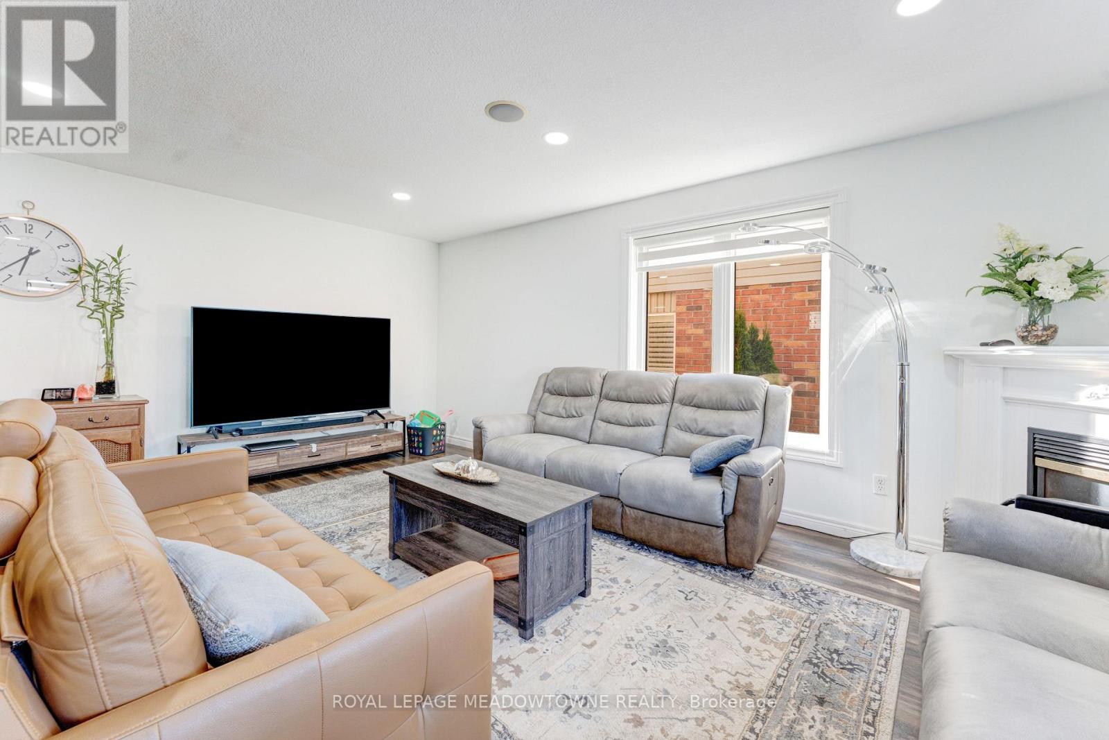 71 Mcfarlane Drive, Cambridge, Ontario  N3C 4L7 - Photo 13 - X13540976