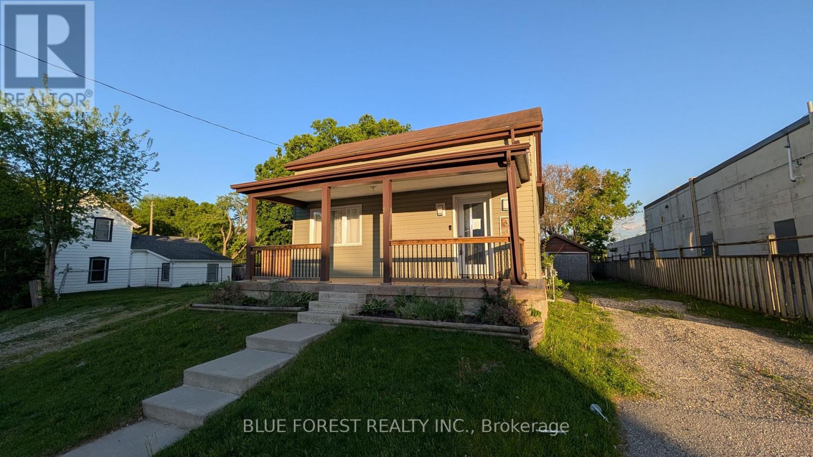 30 CATHERINE STREET, Ingersoll, Ontario