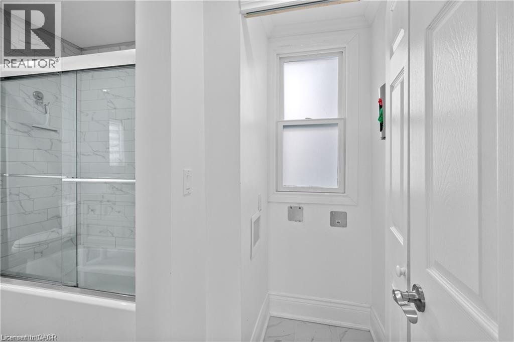 491 N Ferguson Avenue N, Hamilton, Ontario  L8L 4Z4 - Photo 13 - 40829840