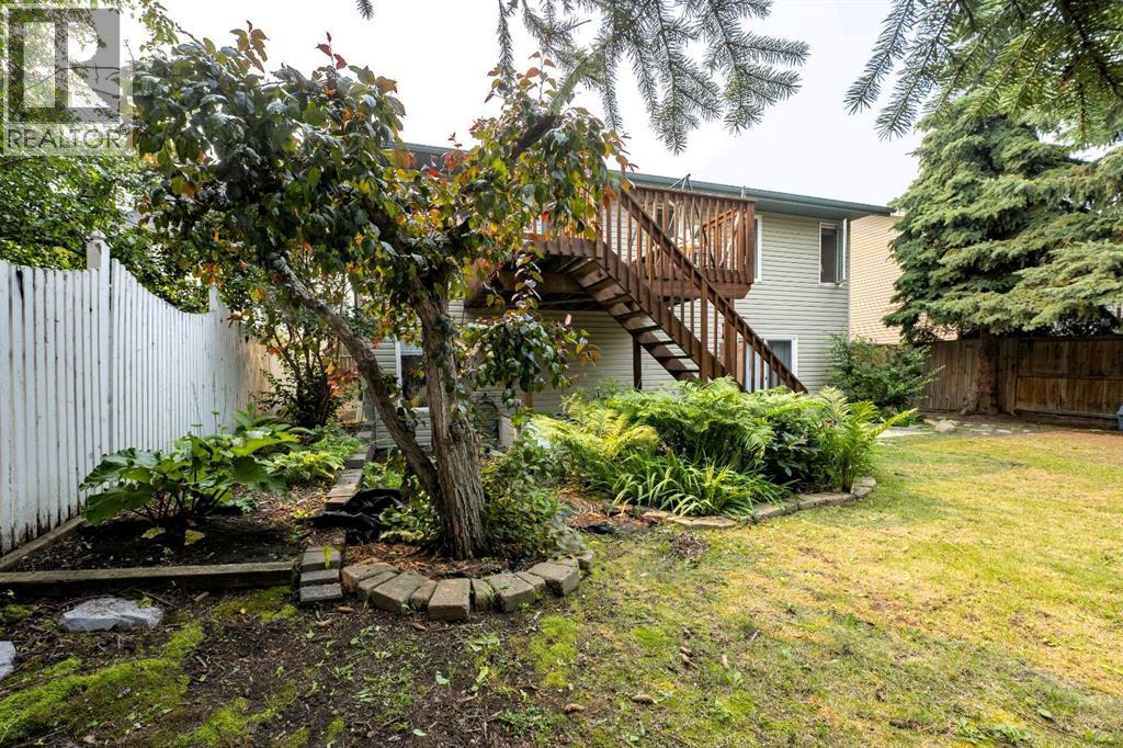 19 Royal Crescent, Lacombe, Alberta  T4L 2H7 - Photo 34 - A2331269