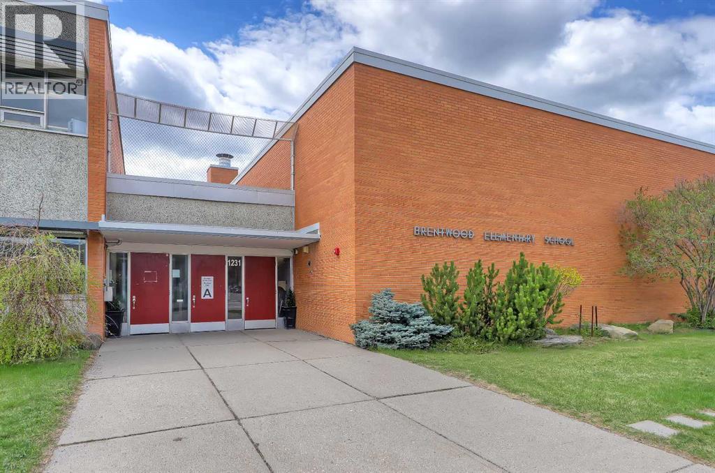 4315 Charleswood Drive Nw, Calgary, Alberta T2L 2E3 - Photo 35 - A2322109