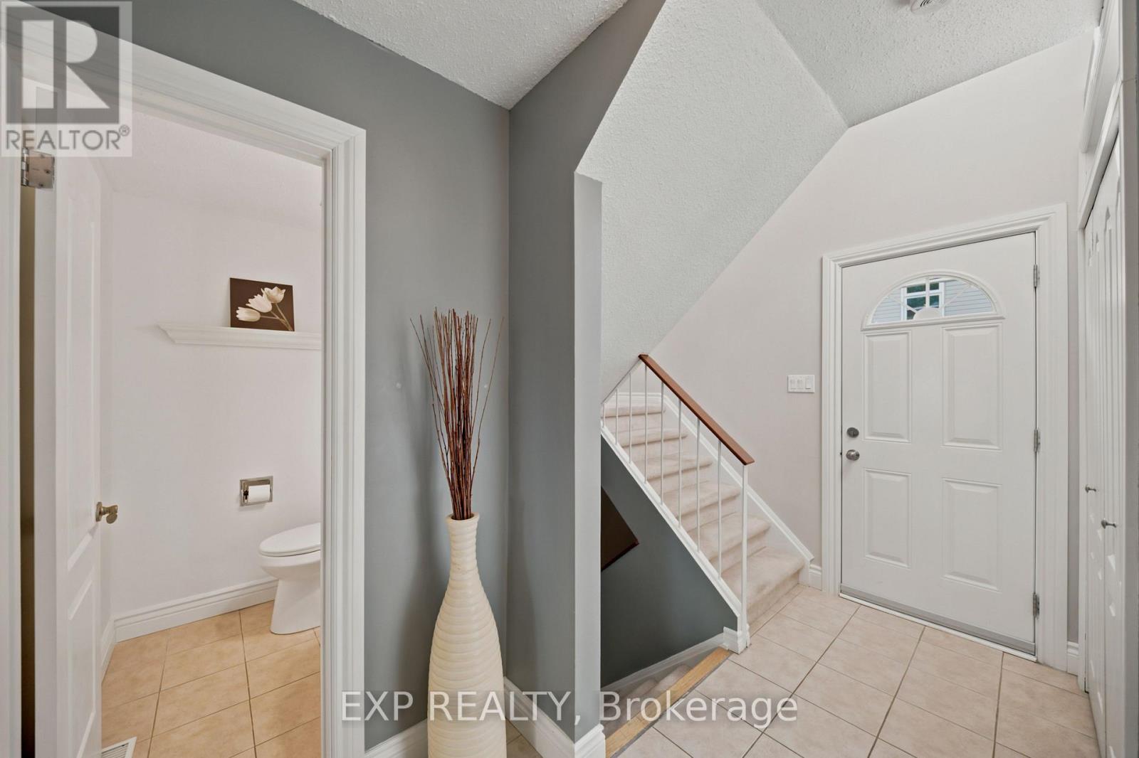 16 - 148 Rutherford Court, Ottawa, Ontario K2K 1N6 - Photo 2 - X13622760