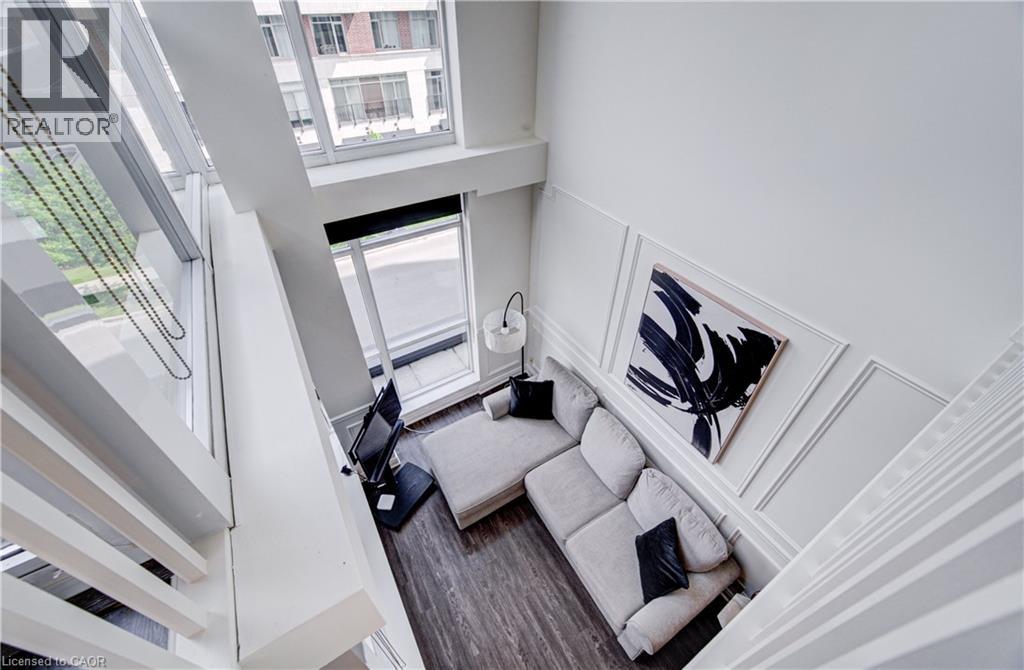 1940 IRONSTONE Drive Unit# 304, Burlington, Ontario