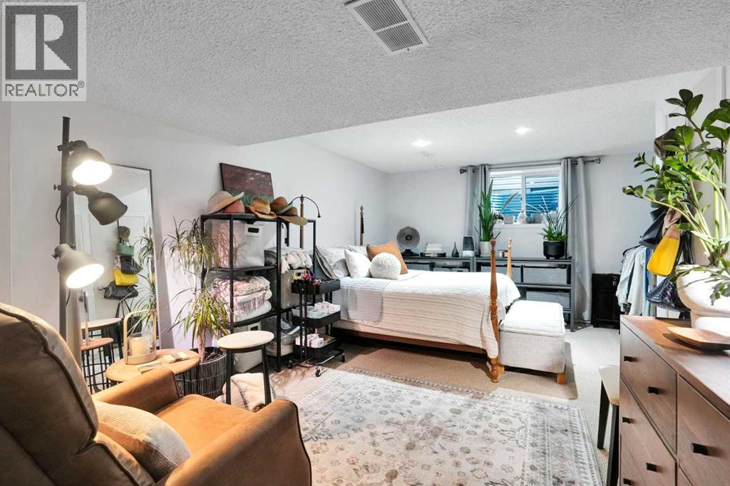 160 Sunhaven Close Se, Calgary, Alberta T2X 2V9 - Photo 30 - A2331496
