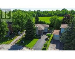 29 CAMPION COURT, Georgina, Ontario