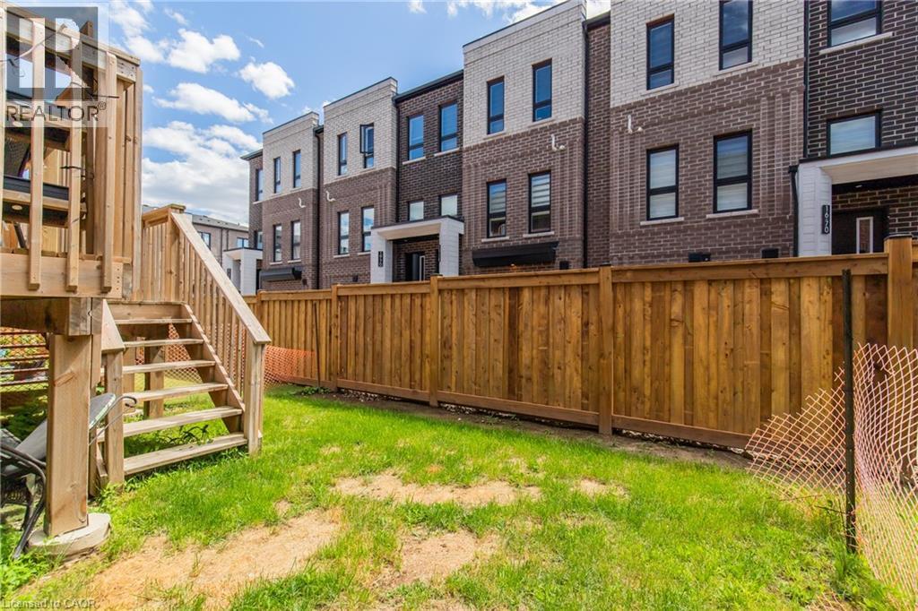 26 Granite Ridge Trail, Waterdown, Ontario  L8B 1Y4 - Photo 38 - 40852430