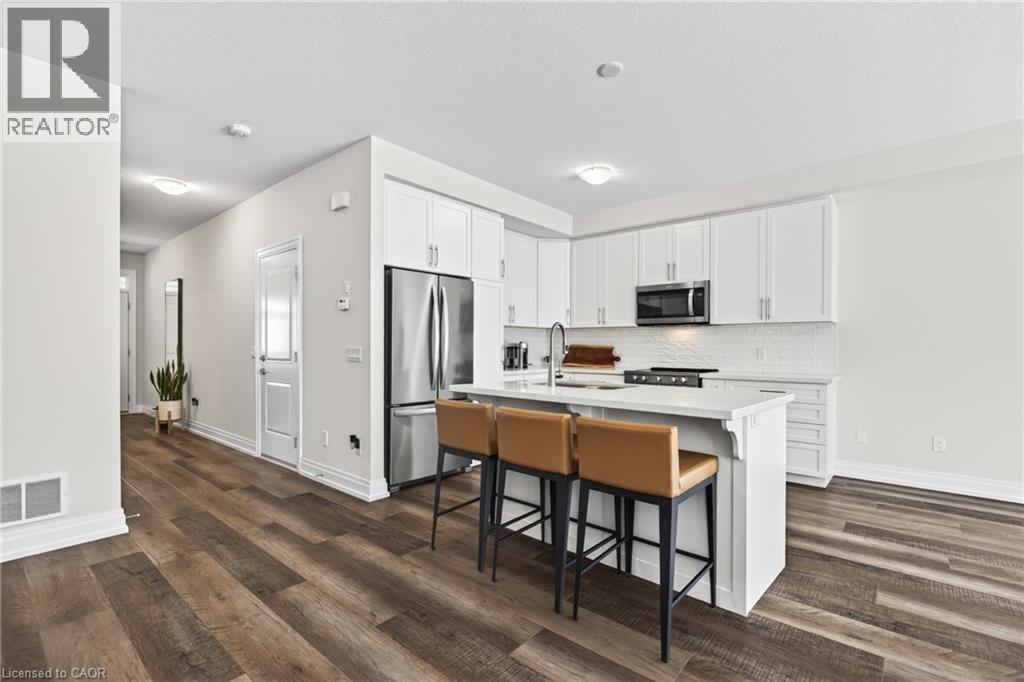 26 Granite Ridge Trail, Waterdown, Ontario  L8B 1Y4 - Photo 8 - 40852430