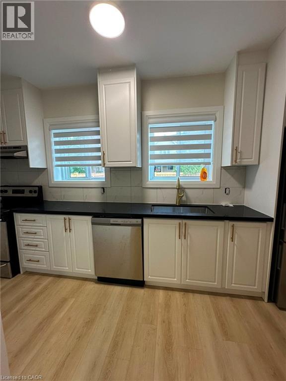 413 Concession Street Unit# Main, Hamilton, Ontario  L9A 1B8 - Photo 3 - 40852253
