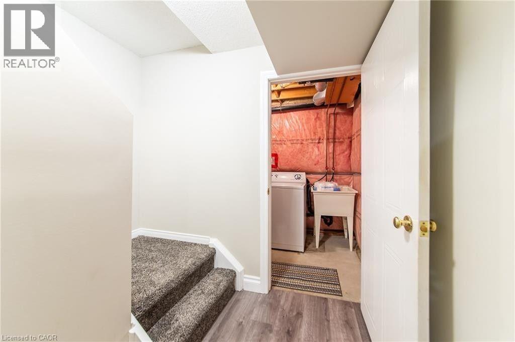 426 Downsview Place, Waterloo, Ontario  N2K 3T9 - Photo 12 - 40848882