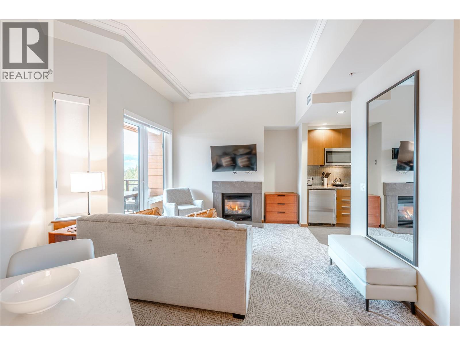 2950 Camozzi Road Unit# 1504, Revelstoke, British Columbia
