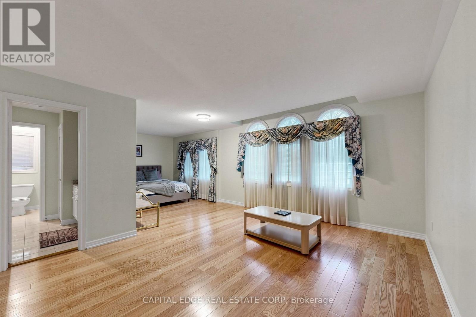 5298 Roanoke Court, Mississauga, Ontario  L5M 5H8 - Photo 21 - W13622708