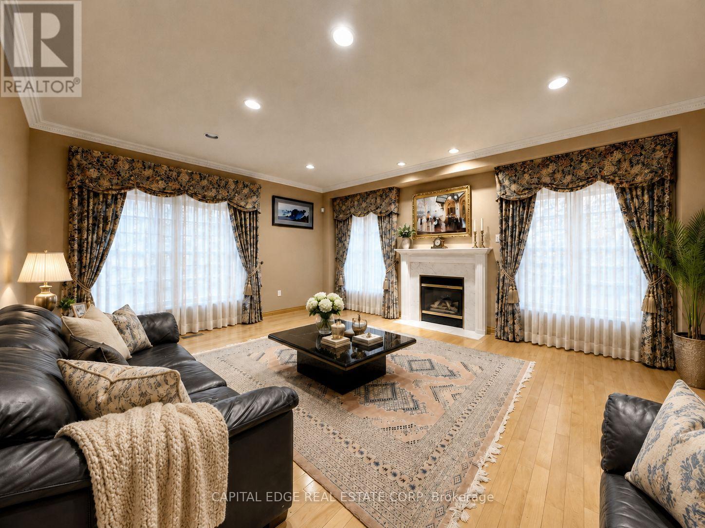 5298 Roanoke Court, Mississauga, Ontario  L5M 5H8 - Photo 9 - W13622708