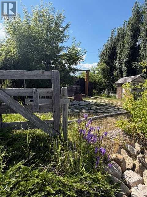 118 Morrison Road, Longview, Alberta  T0L 1H0 - Photo 3 - A2332796