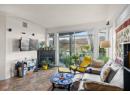 1088 Sunset Drive Unit# 404, Kelowna, BC V1Y 9W1