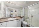 1088 Sunset Drive Unit# 404, Kelowna, BC V1Y 9W1