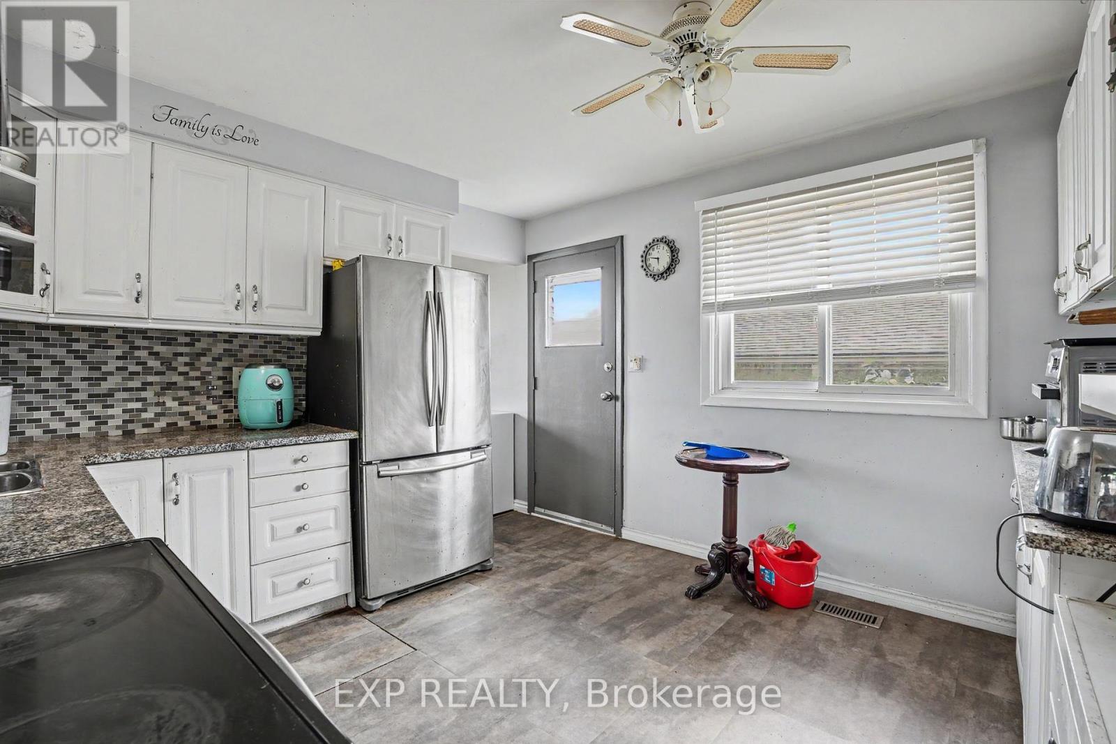 31 Darlington Drive, Hamilton, Ontario  L9C 2L8 - Photo 10 - X13622786