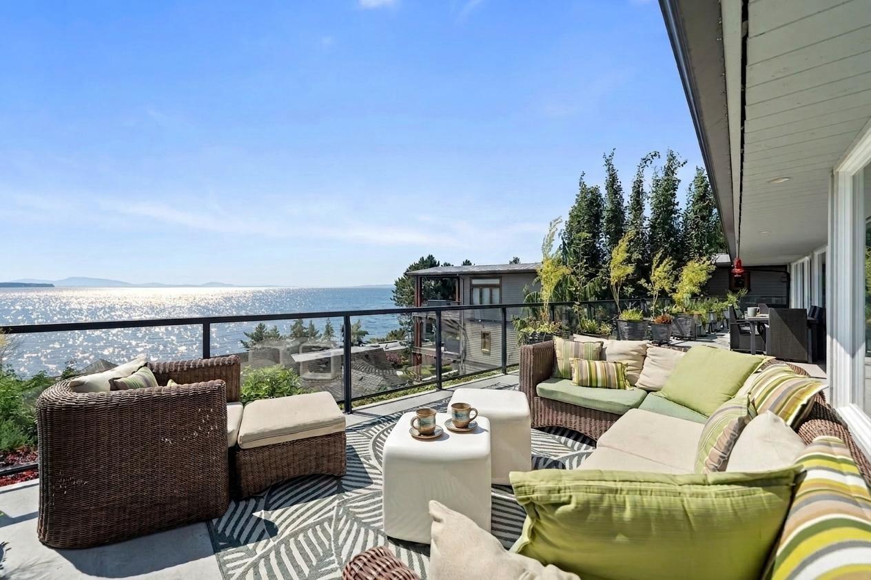 14380 SUNSET DRIVE, White Rock, British Columbia