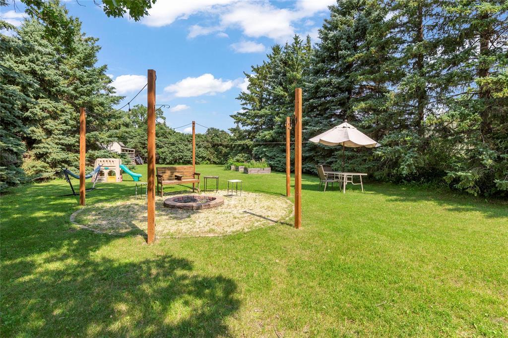 25 Park Street, Grunthal, Manitoba  R0A 0R0 - Photo 16 - 202619078