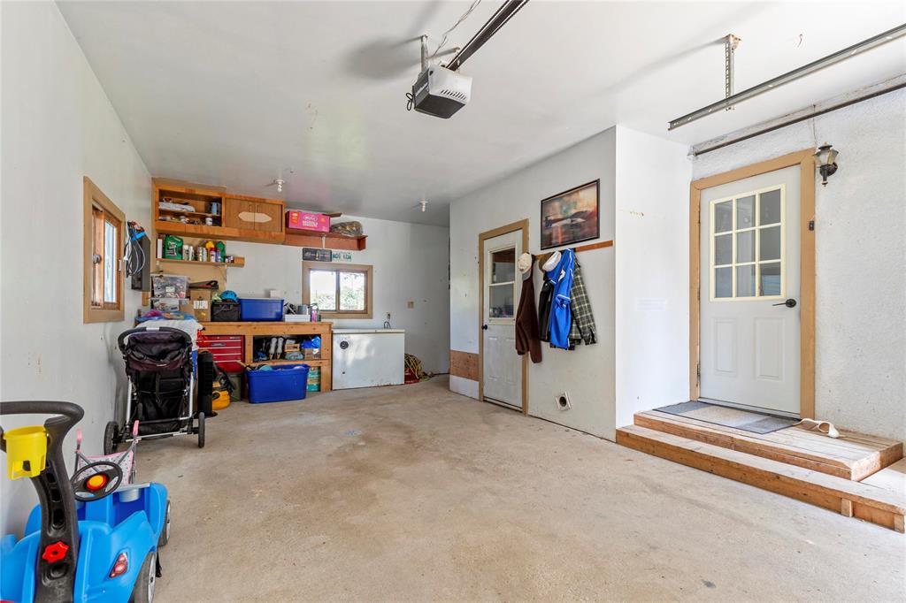 25 Park Street, Grunthal, Manitoba  R0A 0R0 - Photo 18 - 202619078