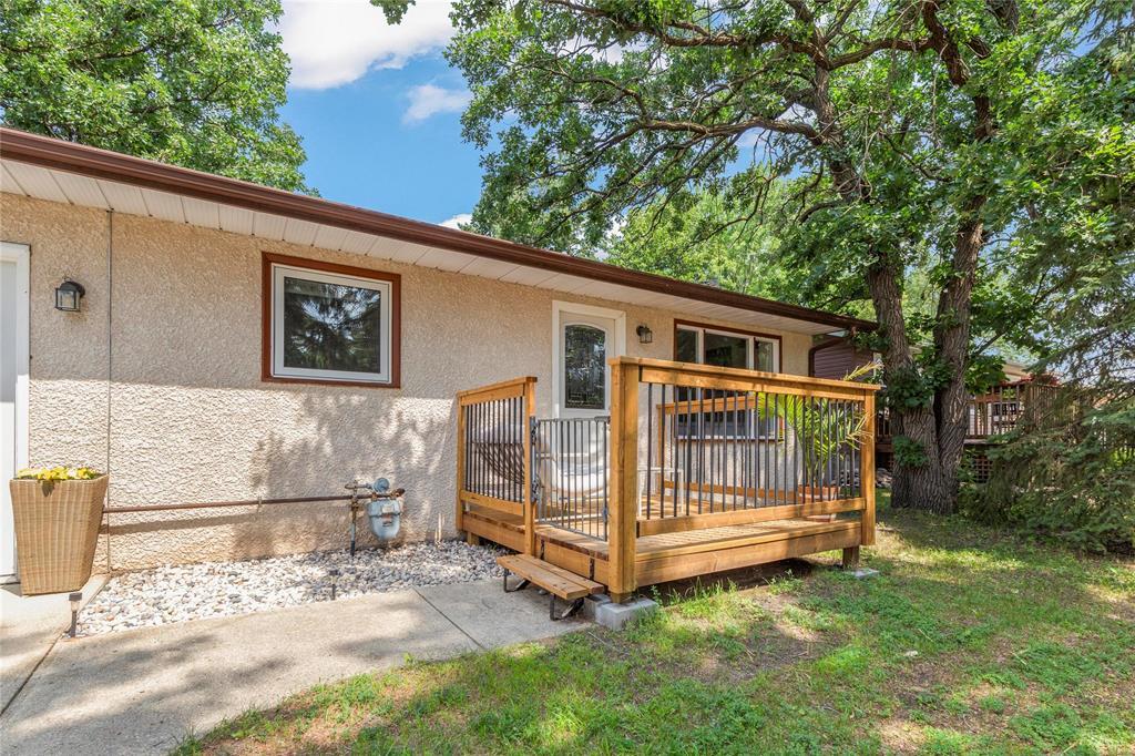 25 Park Street, Grunthal, Manitoba  R0A 0R0 - Photo 19 - 202619078