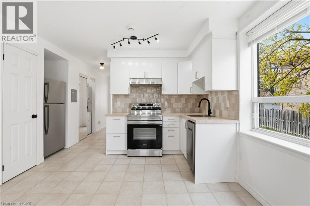 1049 Glencairn Avenue Unit# Main Floor, North York, Ontario  M6B 2B1 - Photo 8 - 40829079