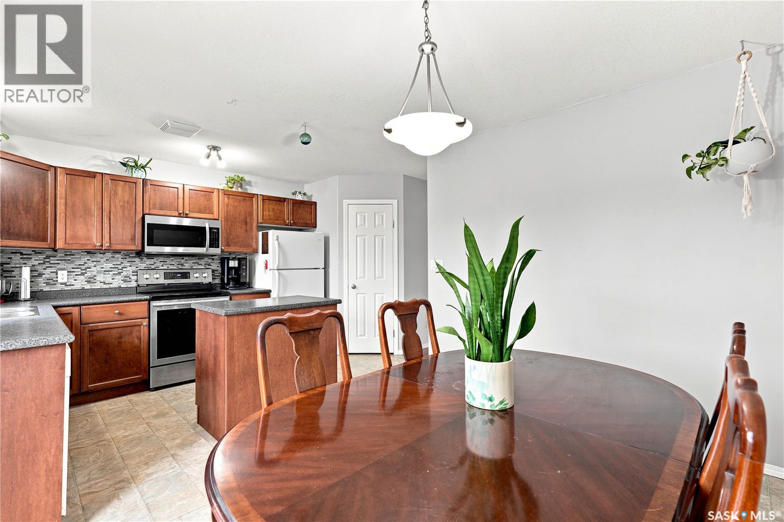 435 Blakeney Crescent, Saskatoon, Saskatchewan S7L 7N5 - Photo 17 - SK044003