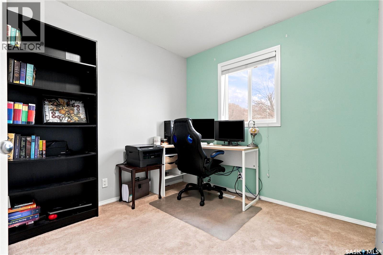 435 Blakeney Crescent, Saskatoon, Saskatchewan S7L 7N5 - Photo 28 - SK044003