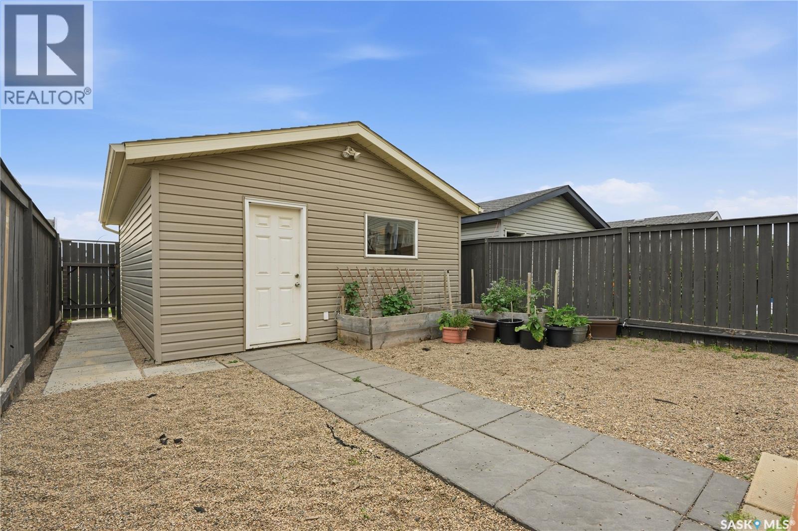 435 Blakeney Crescent, Saskatoon, Saskatchewan S7L 7N5 - Photo 36 - SK044003