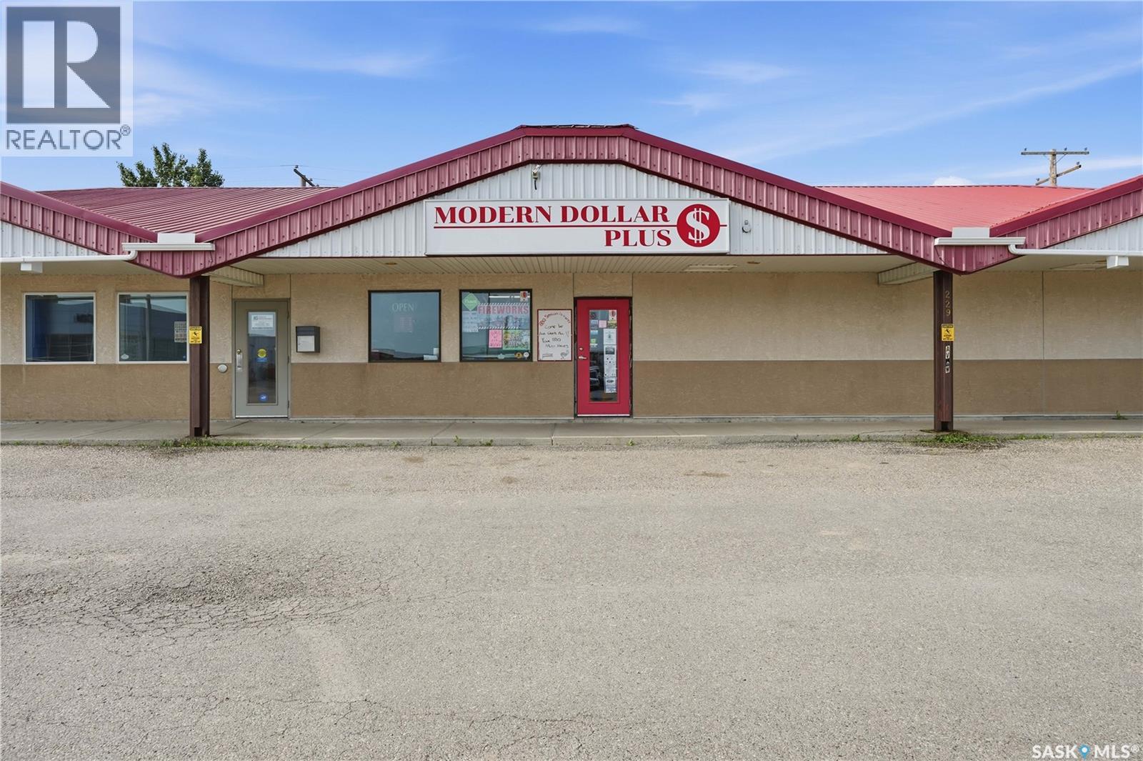 229 1st AVENUE W, Assiniboia, Saskatchewan