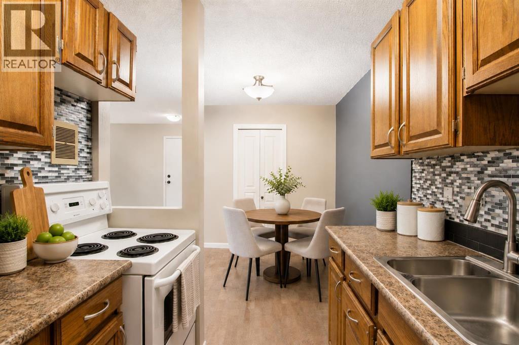 522, 6400 Coach Hill Road SW, Calgary, Alberta  T3H 1B8 - Photo 7 - A2332970